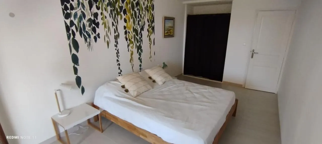 Appartement T3 Proche Centre Et Renecros-Garage Bandol Apartment