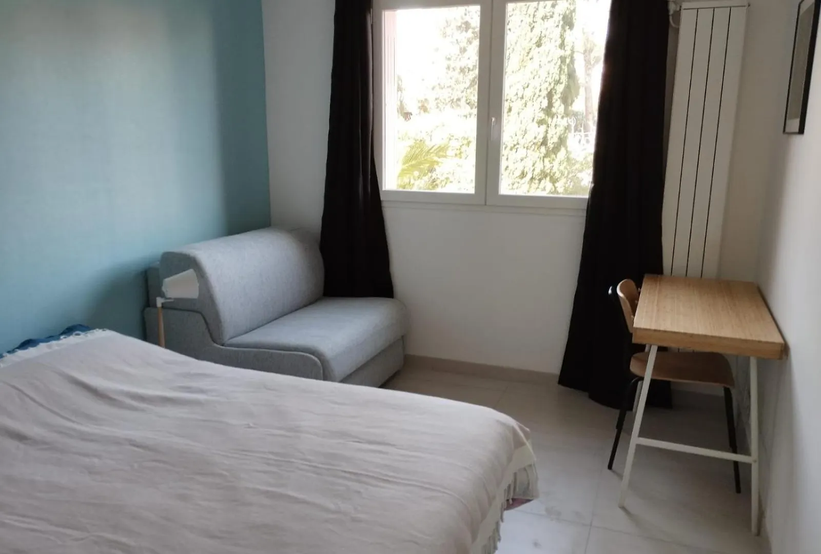 Appartement T3 Proche Centre Et Renecros-Garage Bandol France